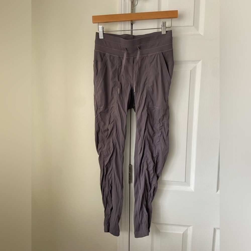 Lululemon Dance studio joggers purple size‎ 4